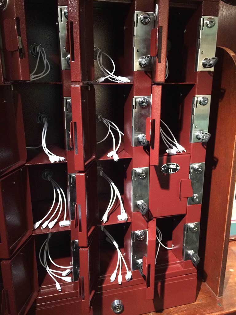 locker phone in a bar