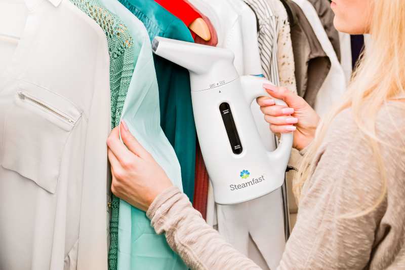 portable garment steamer