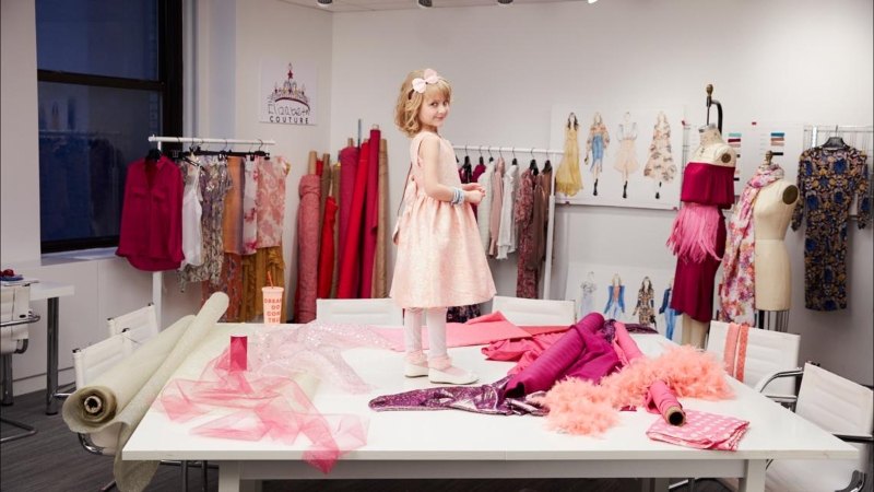 Meet 6-Year-Old Elizabeth Who's Wish To Become A Fashion Designer Came True