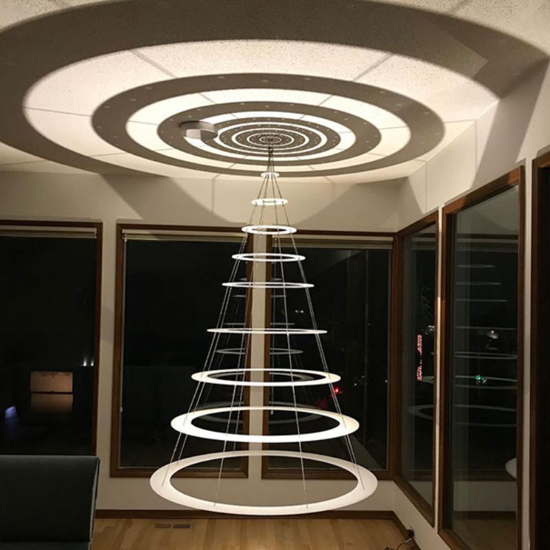 Optical Illusion Christmas Tree
