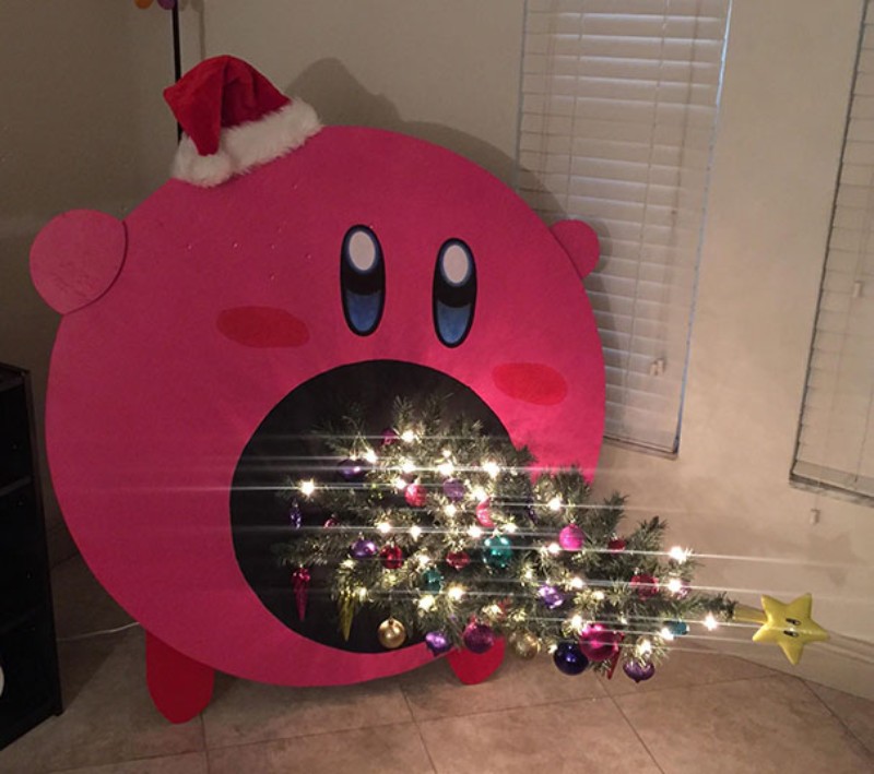 Kirby Swallowing Christmas Tree
