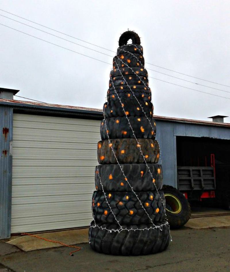 Xmas Tree With Truck Tires, DIY Christmas Trees