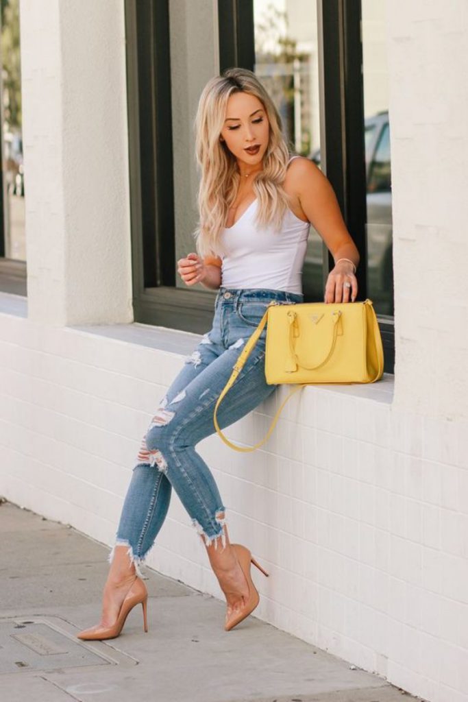 Yellow purse,  fashion trends 2021