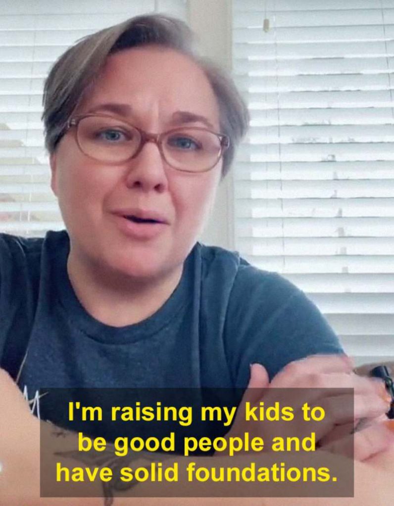 Mom Is Teaching Her 5 Daughters That Virginity Doesn't Exist & Her Reasons Are So Valid 14