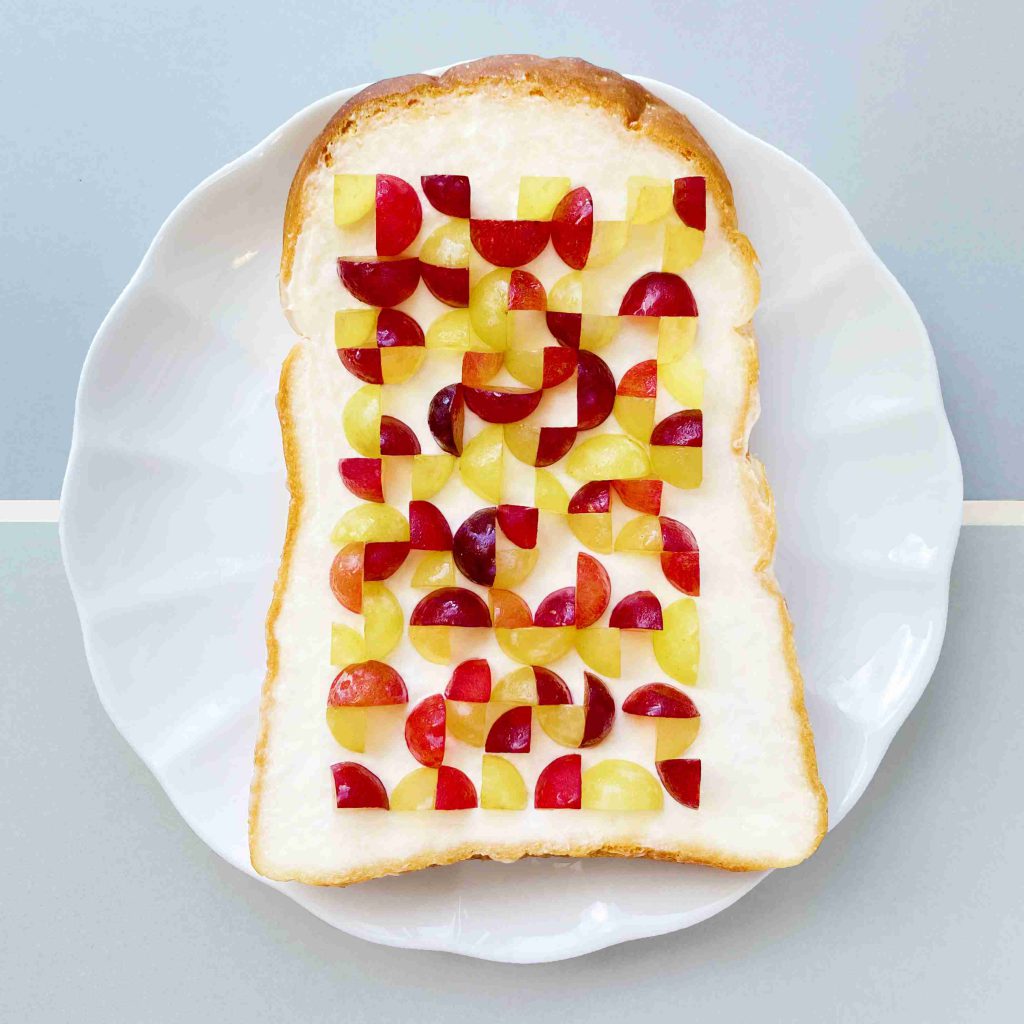fruit bread slice